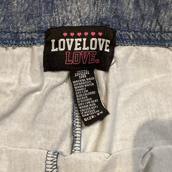 Love Love Love Bike Shorts - Picture 4 of 4
